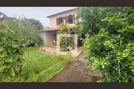 Casa à venda com 3 quartos, 199m² em Piratininga, Niterói