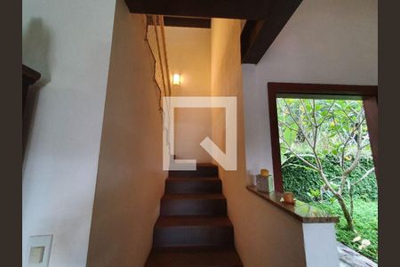 Casa à venda com 3 quartos, 215m² em Serra Grande, Niterói