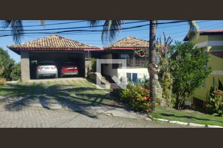 Casa à venda com 4 quartos, 470m² em Piratininga, Niterói