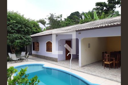 Casa à venda com 5 quartos, 252m² em Matapaca, Niterói