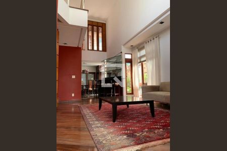 Casa à venda com 4 quartos, 349m² em Itaipu, Niterói