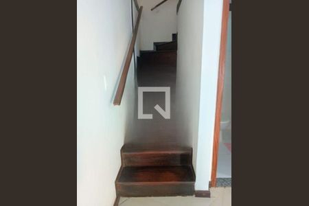 Casa à venda com 2 quartos, 70m² em Maria Paula, Niterói