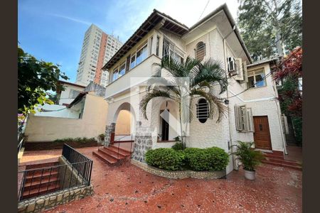 Casa à venda com 4 quartos, 300m² em Icaraí, Niterói