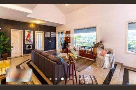 Casa à venda com 4 quartos, 470m² em Maria Paula, Niterói