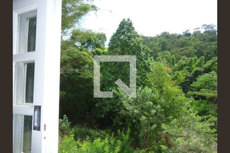 Casa à venda com 5 quartos, 600m² em Muriqui, Niterói