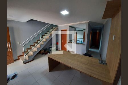 Casa à venda com 3 quartos, 127m² em Itaipu, Niterói