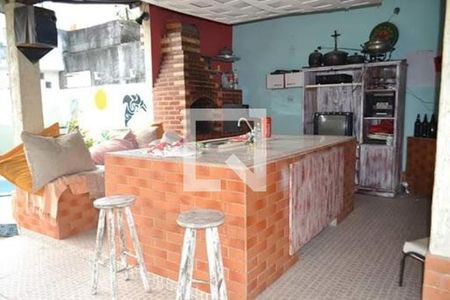 Casa à venda com 3 quartos, 200m² em Itaipu, Niterói