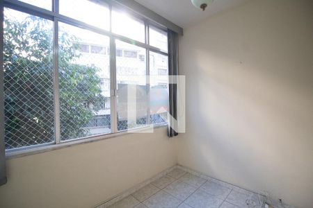 Quarto 1 de apartamento à venda com 2 quartos, 86m² em Copacabana, Rio de Janeiro