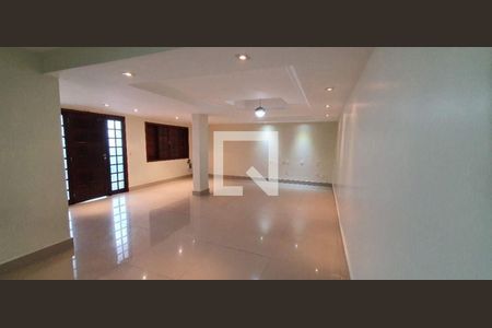 Casa à venda com 7 quartos, 399m² em Piratininga, Niterói