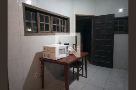 Casa à venda com 4 quartos, 98m² em Itaipu, Niterói