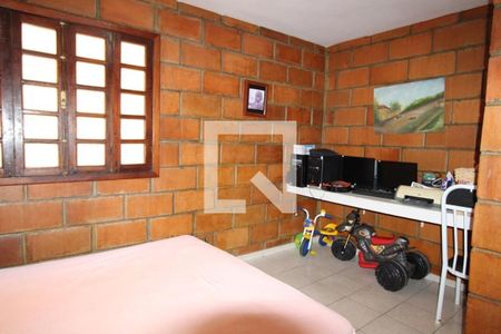 Casa à venda com 5 quartos, 360m² em Maravista, Niterói