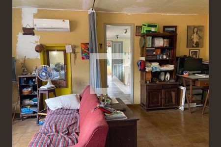 Casa à venda com 5 quartos, 266m² em Ingá, Niterói