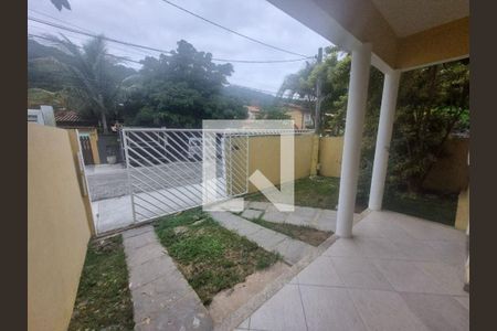 Casa à venda com 2 quartos, 90m² em Serra Grande, Niterói