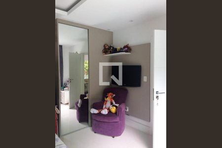 Casa à venda com 3 quartos, 220m² em Itaipu, Niterói