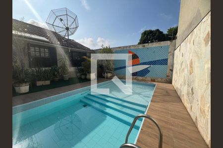 Casa à venda com 4 quartos, 204m² em Piratininga, Niterói