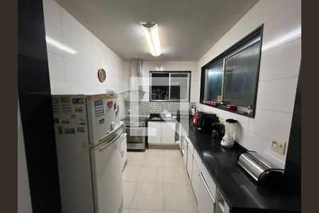 Casa à venda com 4 quartos, 150m² em São Domingos, Niterói