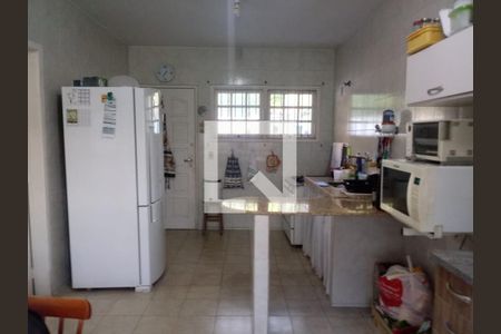 Casa à venda com 4 quartos, 260m² em Badu, Niterói