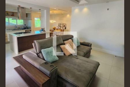 Casa à venda com 3 quartos, 192m² em Piratininga, Niterói