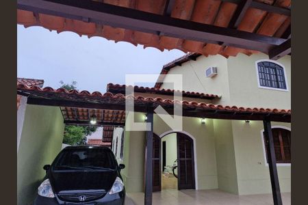 Casa à venda com 3 quartos, 200m² em Piratininga, Niterói