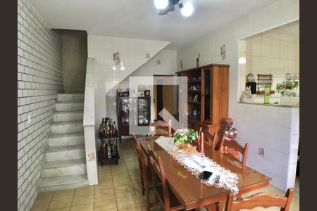 Casa à venda com 6 quartos, 300m² em Fonseca, Niterói