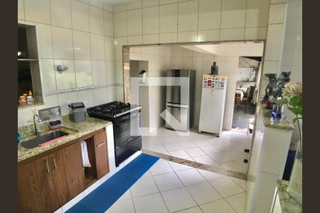 Casa à venda com 6 quartos, 300m² em Fonseca, Niterói