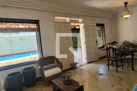 Casa à venda com 3 quartos, 250m² em Piratininga, Niterói