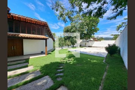 Casa à venda com 5 quartos, 330m² em Itaipu, Niterói