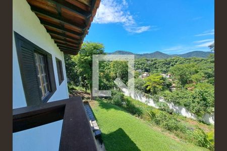 Casa à venda com 5 quartos, 330m² em Itaipu, Niterói