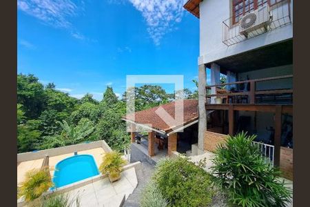 Casa à venda com 4 quartos, 207m² em Engenho do Mato, Niterói