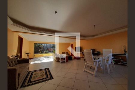 Casa à venda com 3 quartos, 220m² em Badu, Niterói