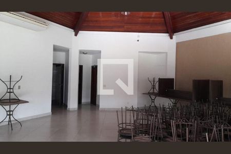 Casa à venda com 3 quartos, 220m² em Badu, Niterói