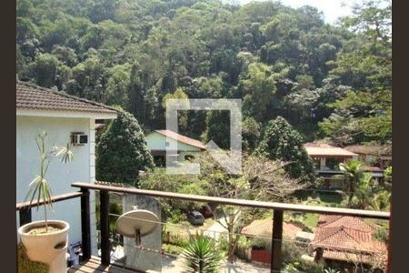 Casa à venda com 4 quartos, 255m² em Itaipu, Niterói