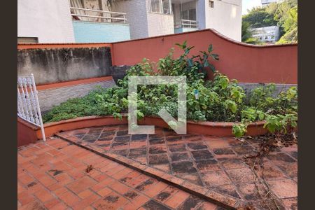 Casa à venda com 4 quartos, 240m² em Ingá, Niterói