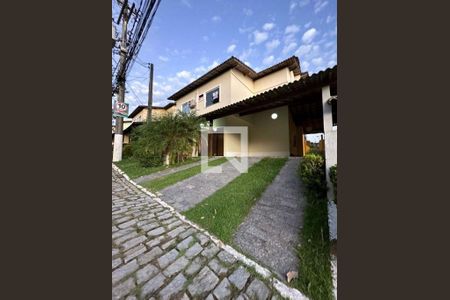 Casa à venda com 3 quartos, 210m² em Badu, Niterói