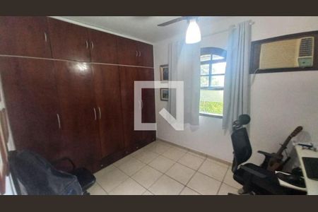 Casa à venda com 4 quartos, 200m² em Badu, Niterói