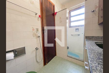 Casa à venda com 4 quartos, 315m² em Piratininga, Niterói