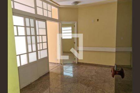 Casa à venda com 4 quartos, 294m² em Fonseca, Niterói
