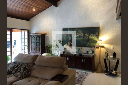 Casa à venda com 3 quartos, 250m² em Vila Progresso, Niterói