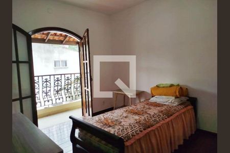 Casa à venda com 3 quartos, 200m² em Maravista, Niterói