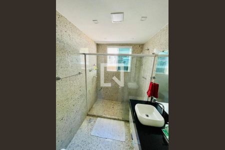 Casa à venda com 5 quartos, 500m² em Maceio, Niterói