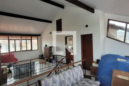 Casa à venda com 5 quartos, 271m² em Piratininga, Niterói