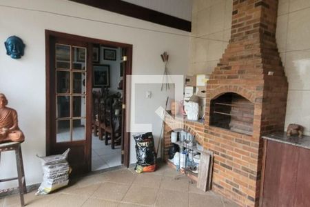 Casa à venda com 5 quartos, 271m² em Piratininga, Niterói
