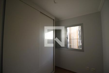 Quarto de apartamento para alugar com 2 quartos, 45m² em Jardim Ubirajara (zona Sul), São Paulo