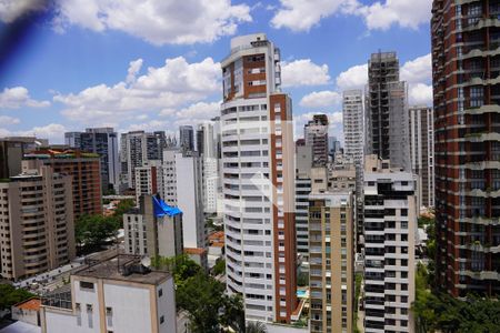 Varanda de apartamento à venda com 5 quartos, 218m² em Pinheiros, São Paulo