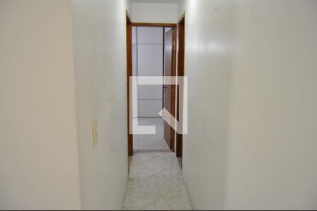 Corredor de apartamento para alugar com 2 quartos, 82m² em Todos Os Santos, Rio de Janeiro
