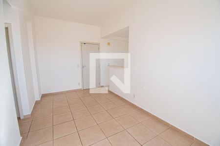 Apartamento para alugar com 2 quartos, 53m² em Qi 3, Brasília