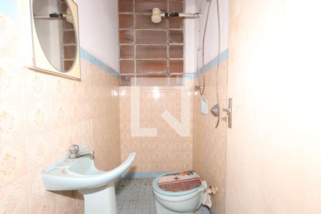 Banheiro casa 1 de casa à venda com 2 quartos, 100m² em Vila Prudente, São Paulo