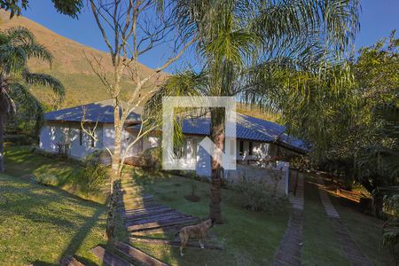 Área externa de casa de condomínio à venda com 4 quartos, 300m² em Retiro do Chale, Brumadinho