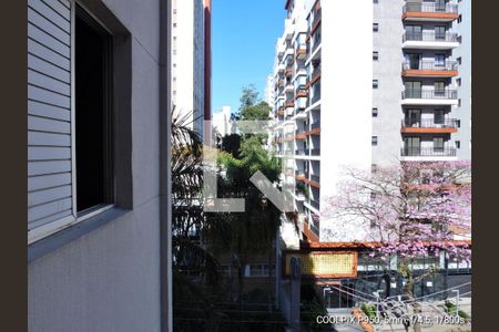 Vista da Sacada de apartamento à venda com 1 quarto, 48m² em Pinheiros, São Paulo