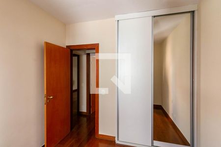 Quarto  de apartamento à venda com 3 quartos, 95m² em Belvedere, Belo Horizonte